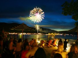 This home has a large deck and is perfect for watching fireworks!