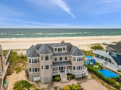Luxurious Oceanfront 8BR Home with Pool+Jacuzzi. Last Minute Deals Available! 917.940.2922