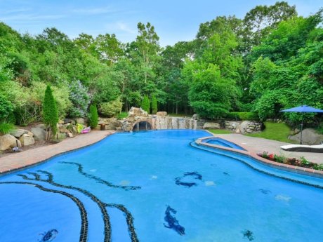 Amazing Pool Private Oasis! 20 Mins To West Hampton!