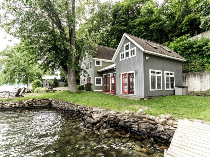 O'Cottage, Keuka Lake Vacation Rental with 150 feet of private lake front