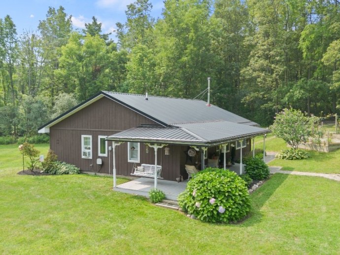 Private Country House, Garden, Big Yard, Full Kitchen, on Wine Trail